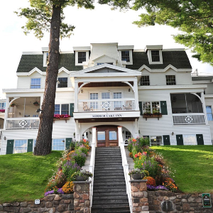 Mirror Lake Inn Resort & Spa