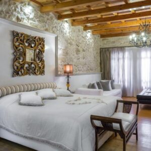 Hotel Avli